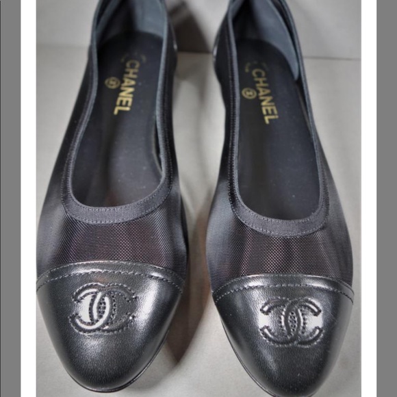 Chanel Flats - Picture 2 of 4